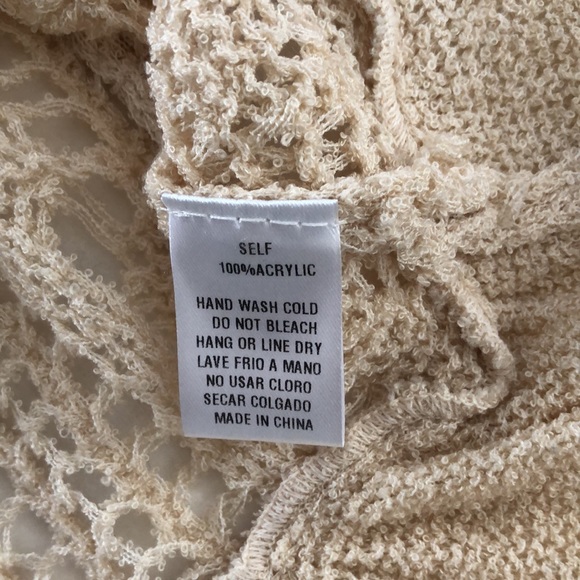 Stunning crochet tunic - Picture 7 of 9